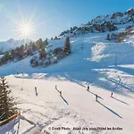 Hotel Les Arolles Méribel