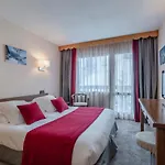 Hotel Les Arolles 3*