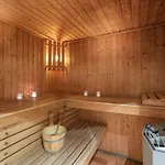 Hotel Les Arolles 3*