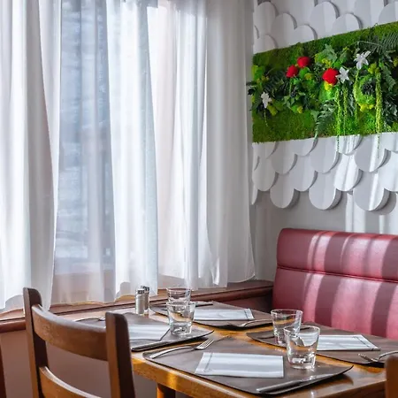 Hotel Les Arolles