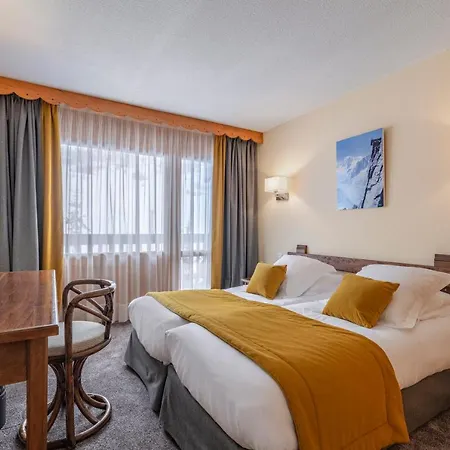 Les Arolles Hotell 3*