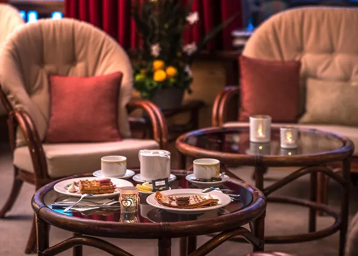 Les Arolles Hotel